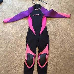 Pink and purple O’Neill women’s wetsuit small